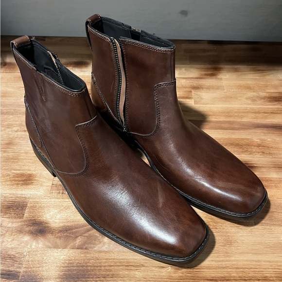 NWOT~Rockport Men\'s Traviss Zip Boot Brown Leather~ Size: 8.5 W main image 7